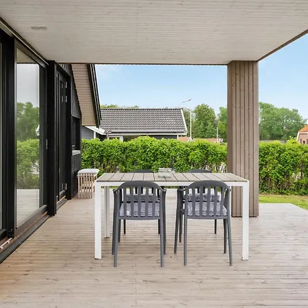 Holiday home Ely - 300m From The Sea By Interhome